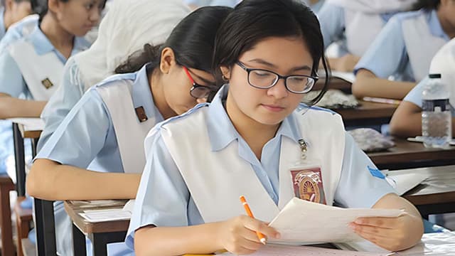 ১ আগস্ট পর্যন্ত এইচএসসি ও সমমান পরীক্ষা স্থগিত