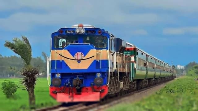 ছয় দিনের ট্রেনের টিকিটের টাকা ফেরত দিচ্ছে রেলওয়ে