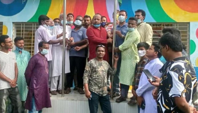 হিলিতে স্বেচ্ছাসেবকলীগের ২৭তম প্রতিষ্ঠা বার্ষিকী পালন