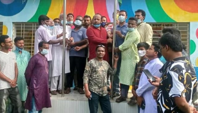 হিলিতে স্বেচ্ছাসেবকলীগের ২৭তম প্রতিষ্ঠা বার্ষিকী পালন