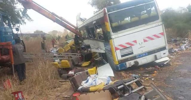 সেনেগালে ভয়াবহ সড়ক দুর্ঘটনায় নিহত ২৩