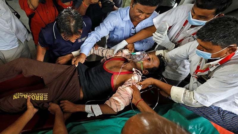 বিষাক্ত মদপানে ৪২ জনের মৃত্যু ভারতে