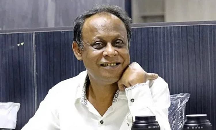 মারা গেছেন দেশ রূপান্তর সম্পাদক অমিত হাবিব
