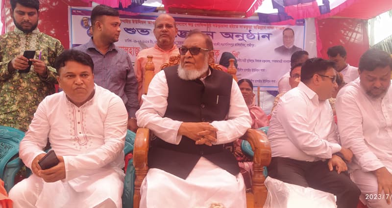যারা এতিমের টাকা মেরে খায় তাদের হাতে মানুষ ও দেশ নিরাপদ নয় : আ ক ম মোজাম্মেল