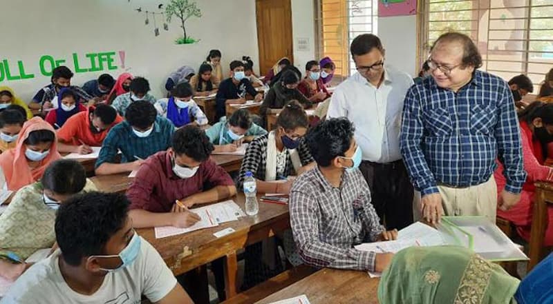 ববিতে ‘ক’ ইউনিটের গুচ্ছ ভর্তি পরীক্ষা অনুষ্ঠিত