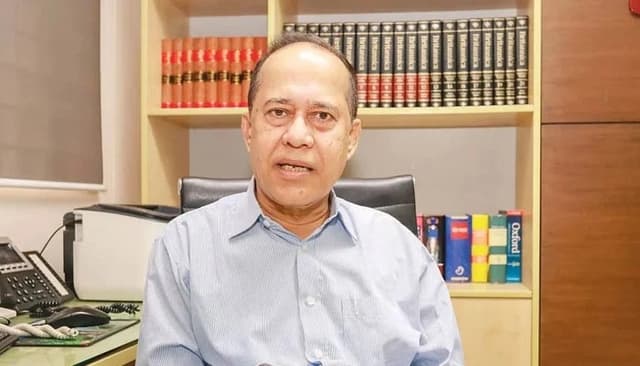 সম্পূর্ণ স্বাধীনভাবে কাজ করছি, কোনো চাপ নেই : সিইসি