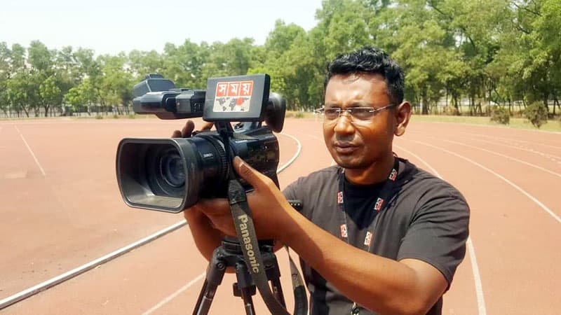 সময় টিভির চিত্র সাংবাদিককে মারধর, মামলা