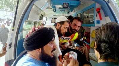 পাকিস্তানে আত্মঘাতী বোমা বিস্ফোরণ, নিহত বেড়ে ৪৪