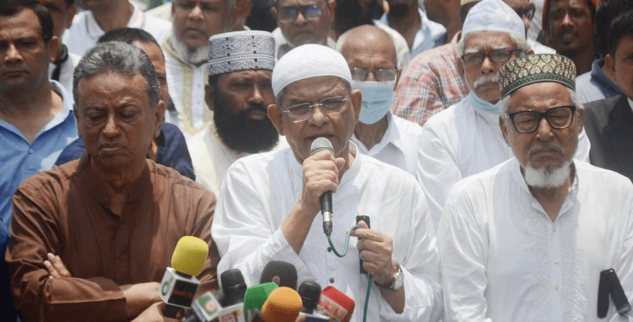 আন্দোলনের মাধ্যমে সরকারকে পরাজিত করব : মির্জা ফখরুল