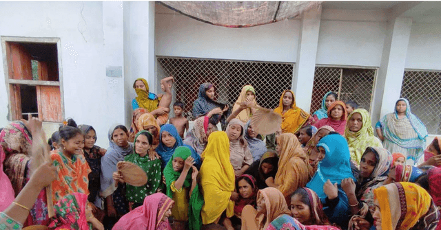 সাপের কামড়ে প্রাণ গেল দুই ছাত্রের