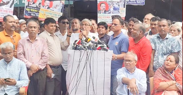 আওয়ামী লীগ জন্মগতভাবে সন্ত্রাসী দল: ফখরুল