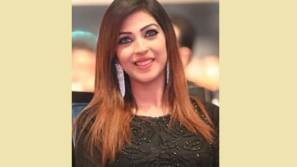 পিয়াসার অধীনে ছিল ১০০ সুন্দরী