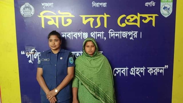 নবাবগঞ্জে ৩৯০ পিস ইয়াবাসহ নারী গ্রেফতার