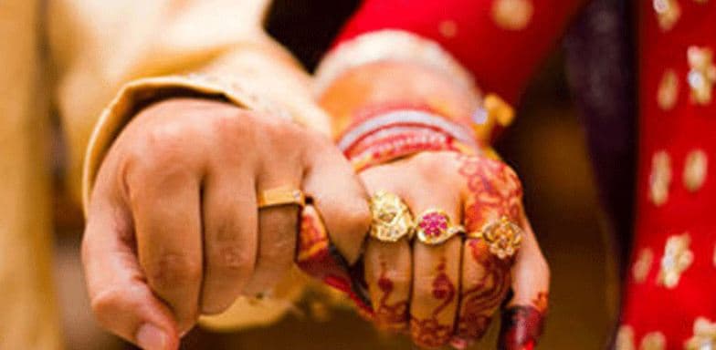 বিনা কারণে নারীরা তালাক চাইতে পারবে কি?