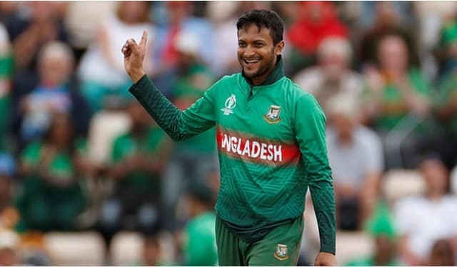 আন্তর্জাতিক ক্রিকেটে সাকিবের ১৫ বছর