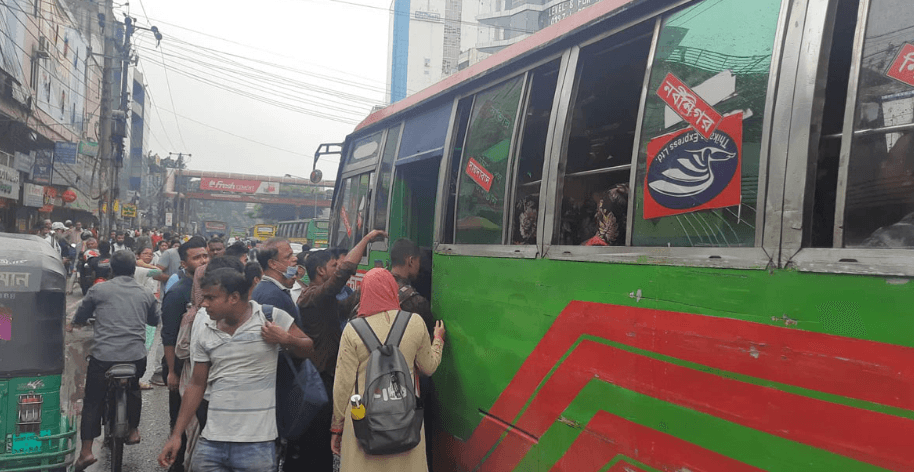 ভাড়ায় বাড়বে জনদুর্ভোগ, সংকটে পড়বে পরিবহন খাত