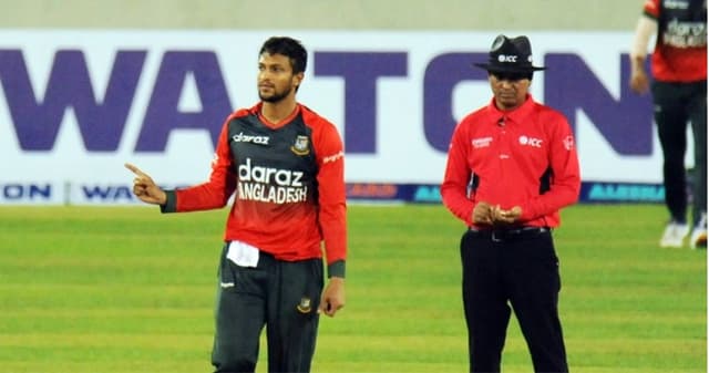 ব্যাটে-বলে ভুতুড়ে মিল, অদ্ভুত রেকর্ড সাকিবের