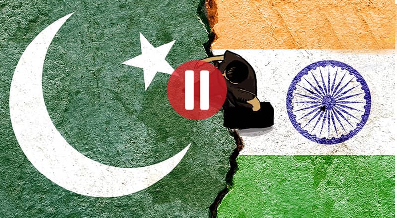 পাকিস্তানের নাগরিকত্ব নিচ্ছেন ভারতীয়রা!