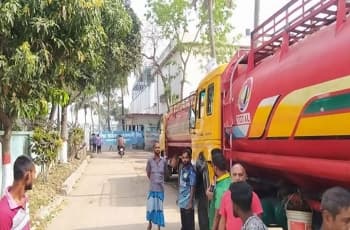 ১৪ জেলায় জ্বালানি তেল পরিবহন বন্ধ