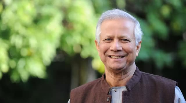 সকলে শান্ত থাকুন এবং দেশ পুনর্গঠনে এগিয়ে আসুন: ড. ইউনূস