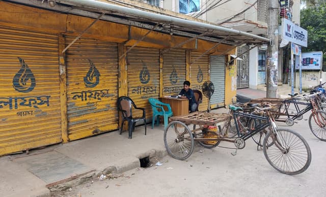 বরিশালে এলপিজি গ্যাসের কৃত্রিম সংকট, বিপাকে ভোক্তারা