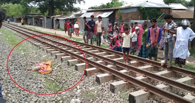 জয়পুরহাটে ট্রেনে কাটা পড়ে অজ্ঞাত বৃদ্ধার মৃত্যু