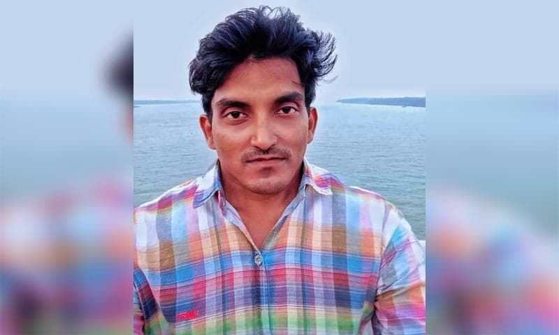 রাজাপুরে ঘরের সিঁড়িতে পড়েছিল ছাত্রদল সভাপতির মরদেহ