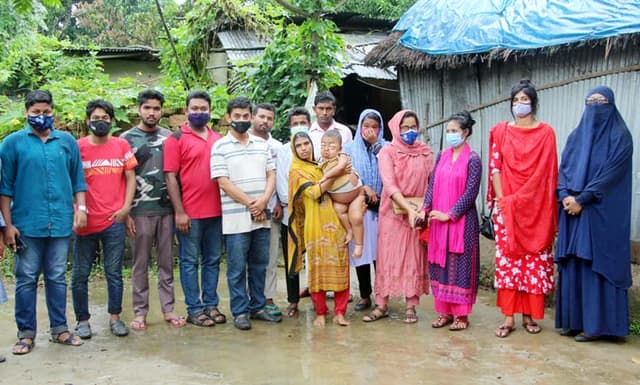 শিশু জুনাইদকে বাঁচাতে এগিয়ে আসুন