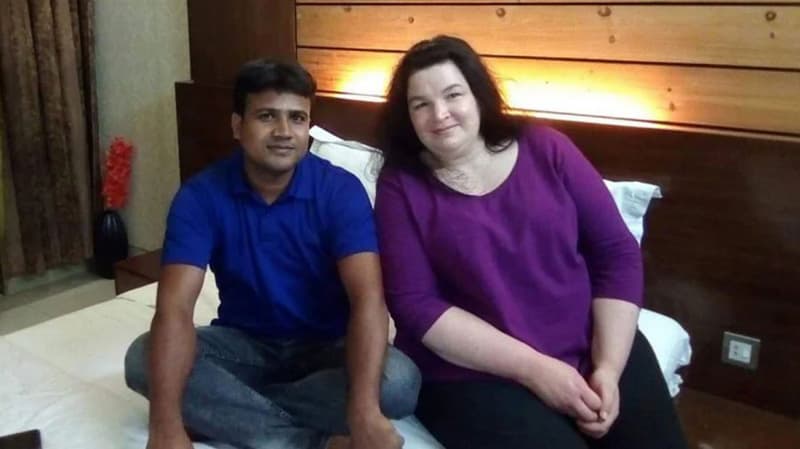আসাদকে নিয়ে জার্মানিতে পাড়ি দিলেন কাসুমী