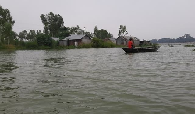 ঝালকাঠিতে বৃদ্ধি পেয়েছে নদ-নদীর পানি, ২০ গ্রাম প্লাবিত