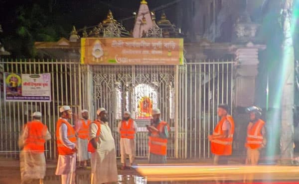 শ্রীমঙ্গলে রাত জেগে মন্দির-গির্জা পাহারা দিচ্ছেন মাদরাসা শিক্ষার্থীরা