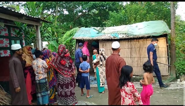 কালকিনিতে রান্না ঘরে বোমা বিস্ফোরণ! এলাকাবাসী আতঙ্ক