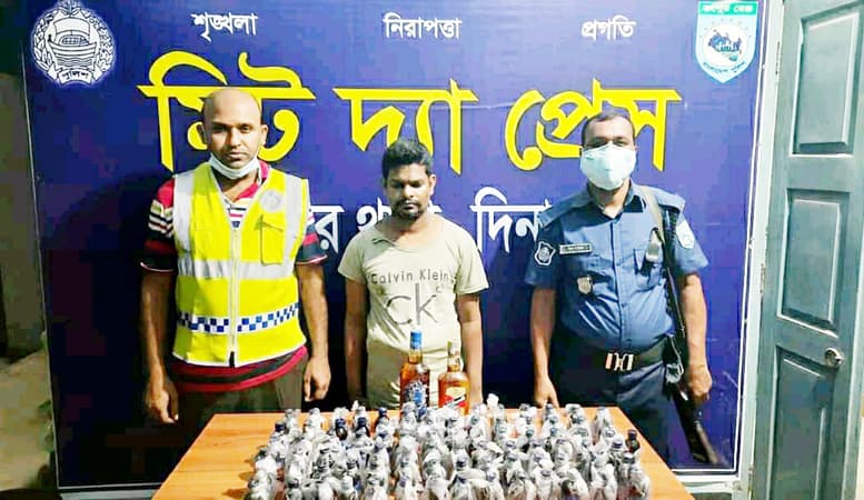 নয়া মাদক স্কপ সিরাপসহ কারবারী আটক