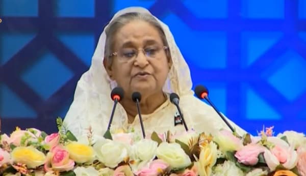 এক সন্ত্রাসীকে গ্রেপ্তারের পর শত শত হুমকি পেয়েছিলাম : প্রধানমন্ত্রী