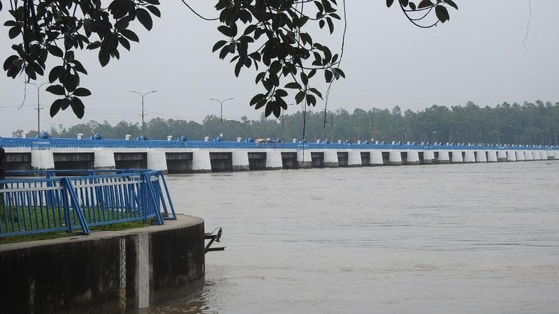তিস্তা নদীর পানি বিপৎসীমার ওপরে, বন্যা আতঙ্কে মানুষ