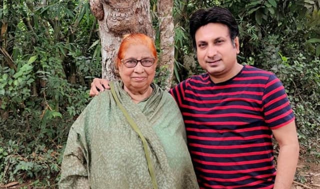 মা হারালেন অভিনেতা সাজু খাদেম