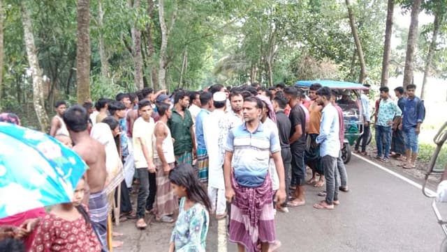 নোয়াখালীতে হ্যান্ড ট্রলি চাপায় ব্যবসায়ীর মৃত্যু