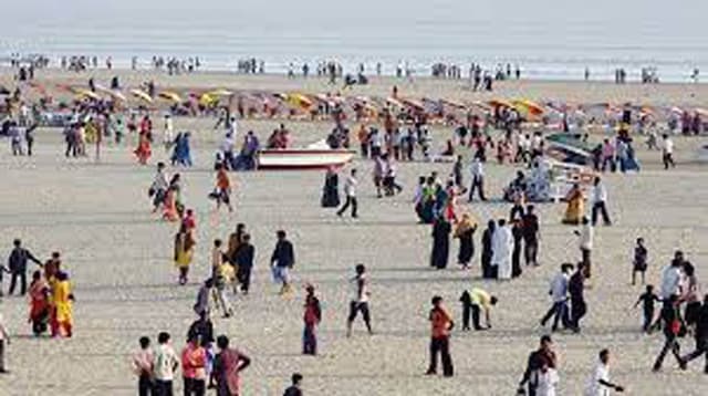 ১৯এর আগেই কক্সবাজারে পর্যটকদের ভিড় !