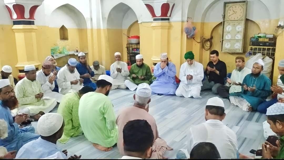 শহিদুল ইসলাম মামুনের সুস্থতা কামনায় দোয়া মাহফিল অনুষ্ঠিত