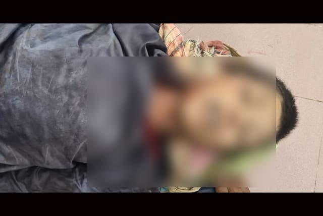 নোয়াখালীতে মাদরাসার ছাদ থেকে পড়ে শিক্ষার্থীর মৃত্যু