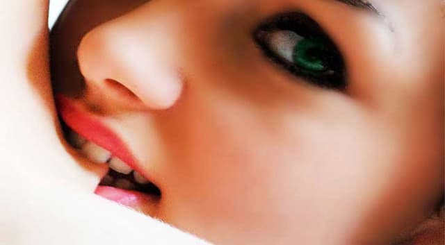 যৌনতায় রাজী না হওয়ায় স্ত্রীকে খুন করল স্বামী