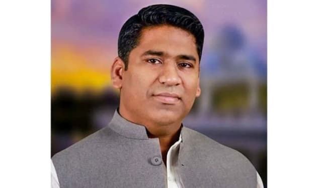 প্রধানমন্ত্রীর কাছে রেজিগনেশন লেটার দিয়ে দেবো: সিটি মেয়র সাদিক