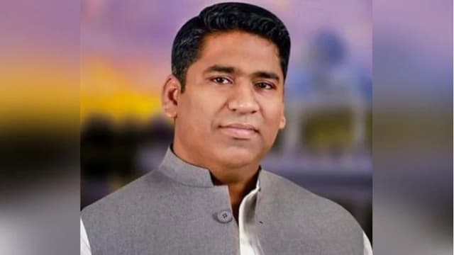 বরিশালের মেয়রের গ্রেপ্তার চায় অ্যাডমিন অ্যাসোসিয়েশন