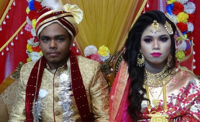 ৬ শতাধিক অতিথির আপ্যায়নে এতিম আঙ্গুরীর বিয়ে