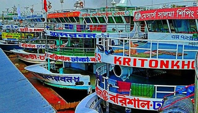 বরিশাল-ঢাকা নৌ রুট: লঞ্চ মালিকদের টিকে থাকার লড়াই