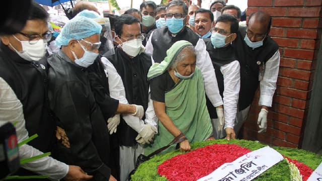 ২১ আগস্টের নিহতদের প্রতি আ.লীগের শ্রদ্ধা