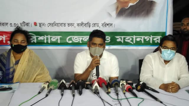 সিটি কর্পোরেশন স্টাফদের হয়রাণী না করার আহবান মেয়র সাদিকের