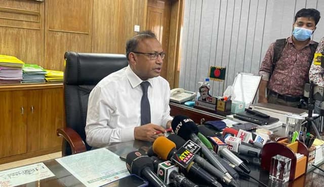 বরিশালের ভুল বোঝাবুঝি সমাধানের পথে: স্থানীয় সরকারমন্ত্রী