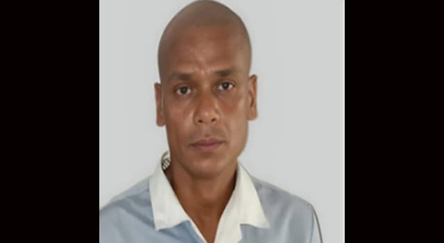 স্ত্রীকে পানিতে চুবিয়ে হত্যার অভিযোগে স্বামী আটক