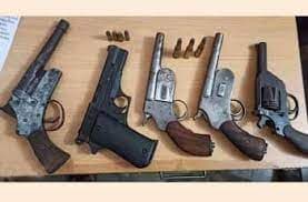 নির্বাচনকে সামনে রেখে চোরাইপথে আসছে অস্ত্র